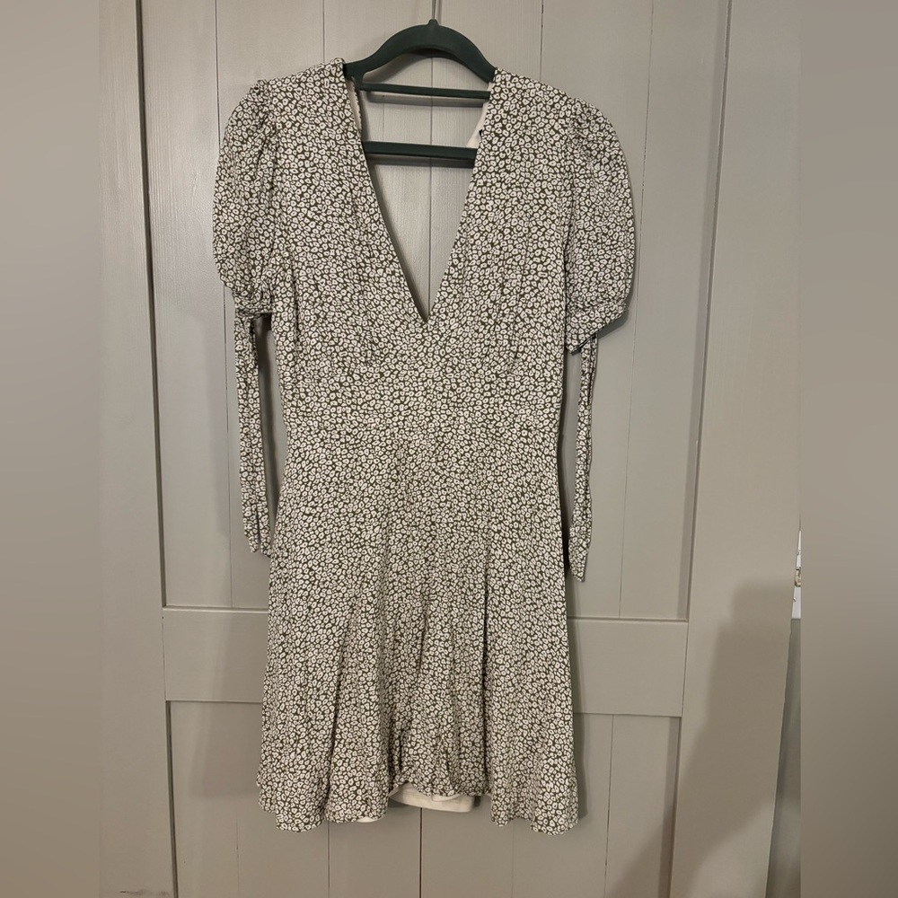Open back V neck dress